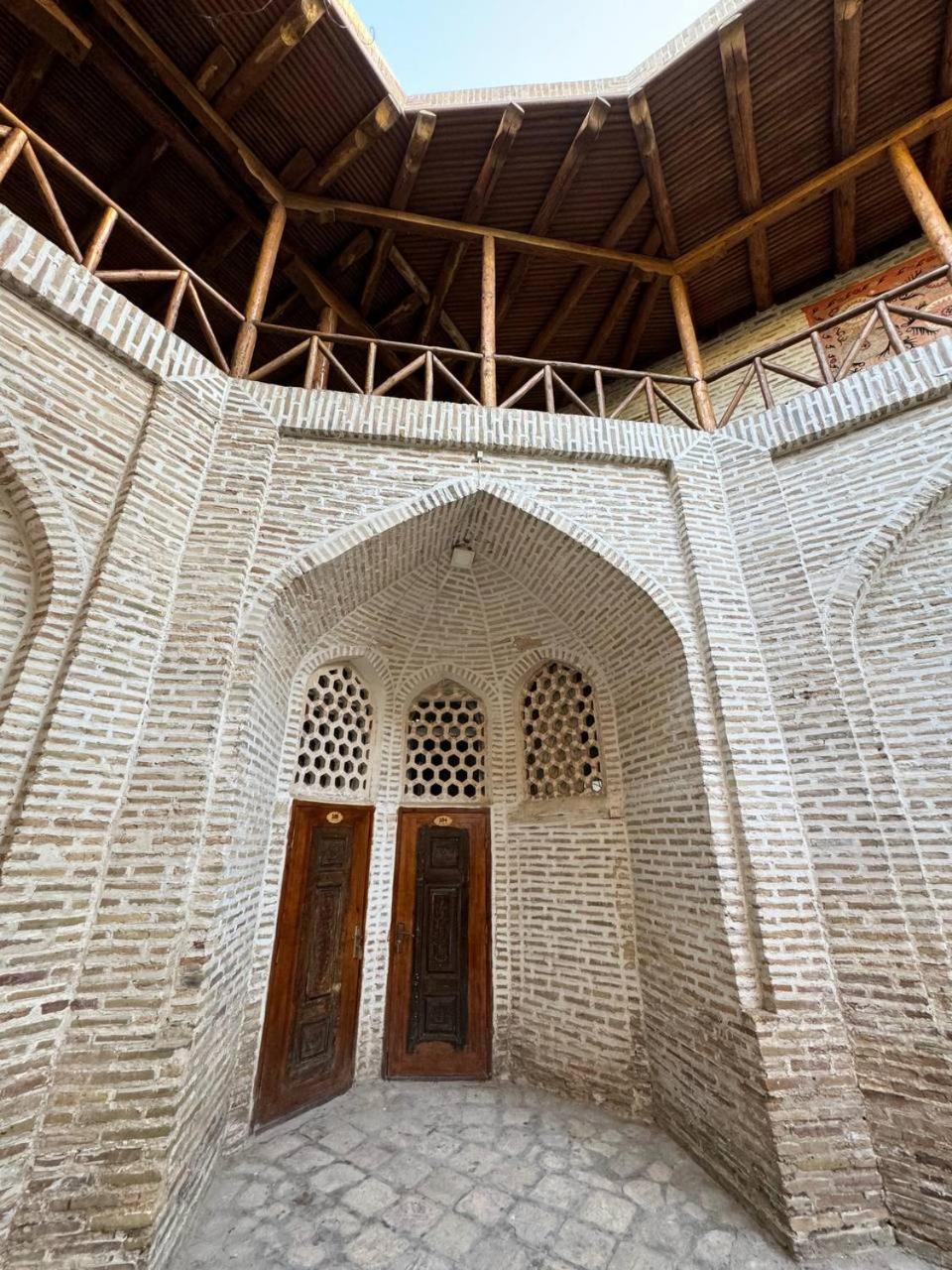 Ohun 18Th Century Caravansarai Buchara Zewnętrze zdjęcie
