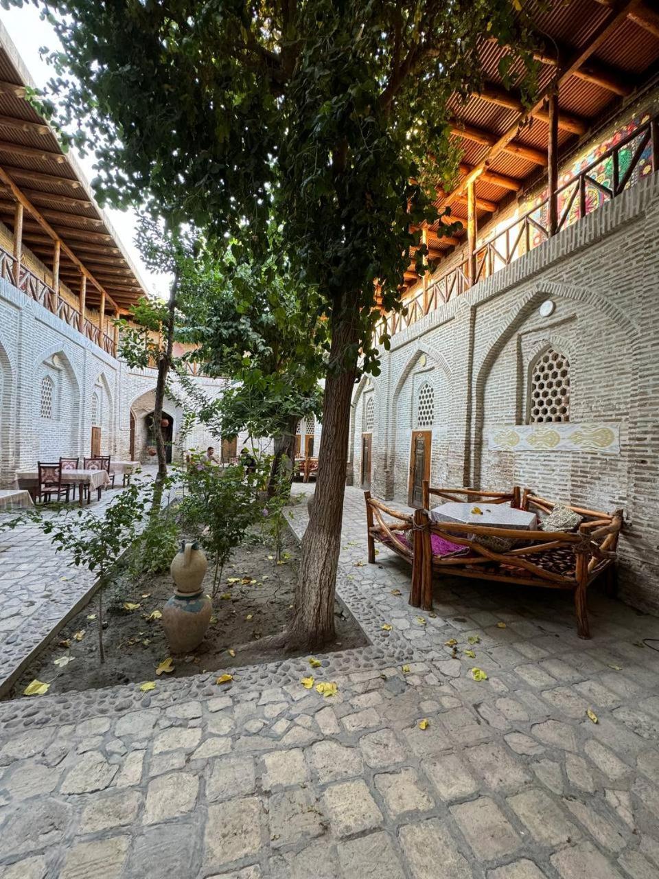Ohun 18Th Century Caravansarai Buchara Zewnętrze zdjęcie